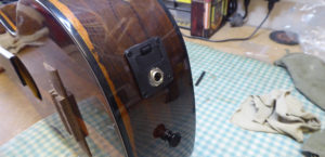 Battery box and jack socket mounted in the side of a ukulele